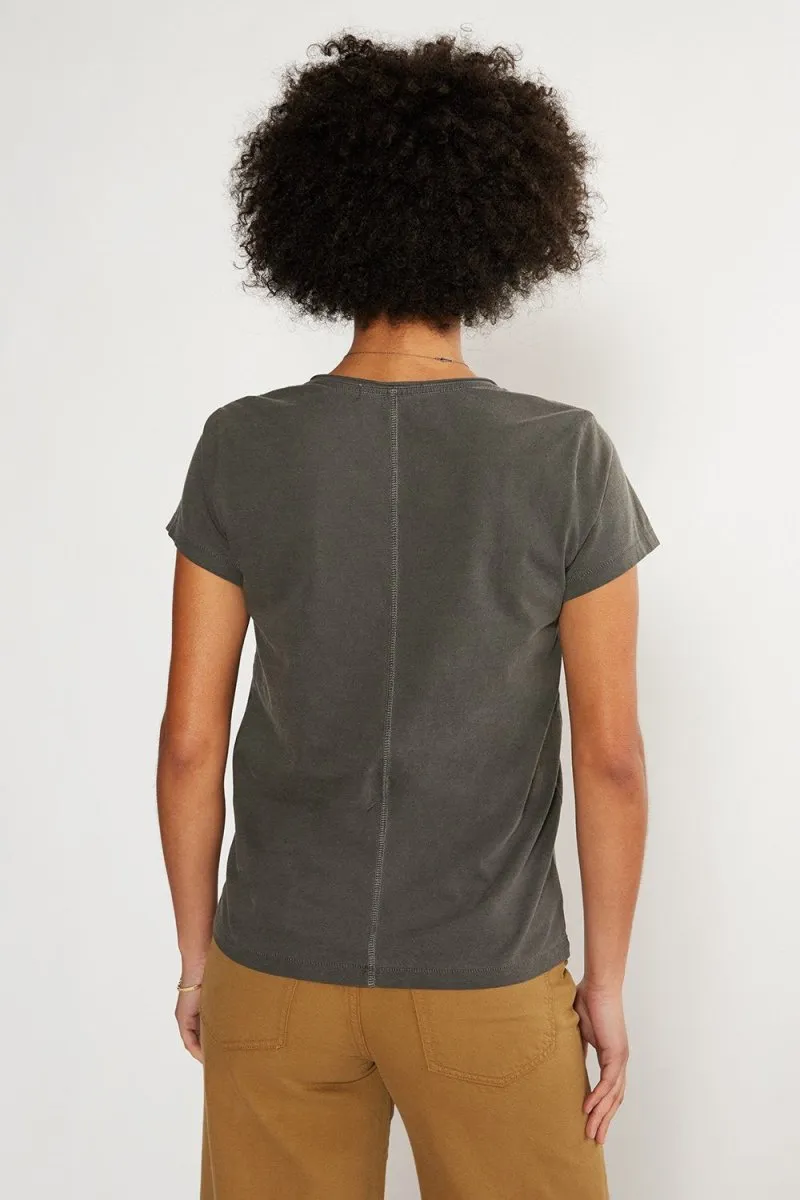 Aiden Organic Cotton V Neck Tee in Black Pigment