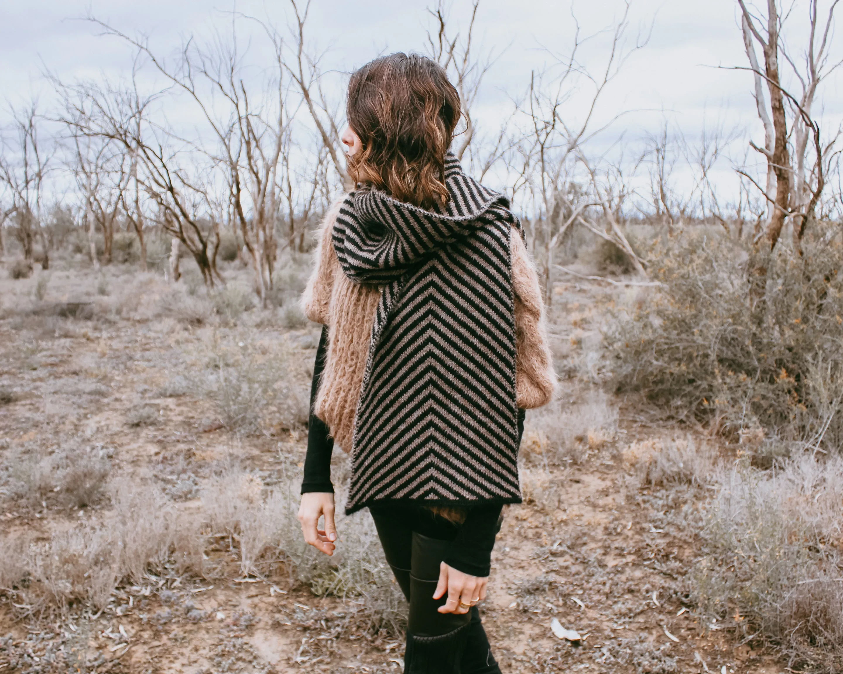 Chevron scarf (Alpaca) mushroom - Black