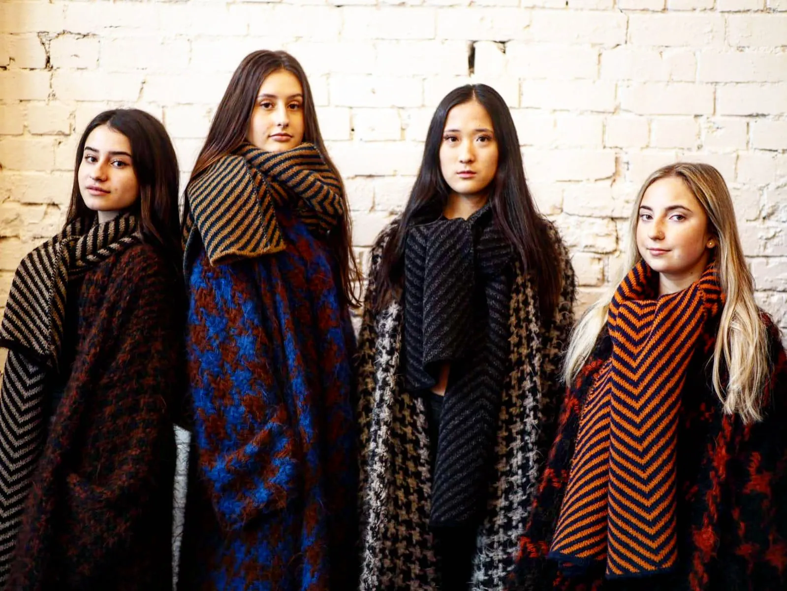 Chevron scarf (Alpaca) mushroom - Black