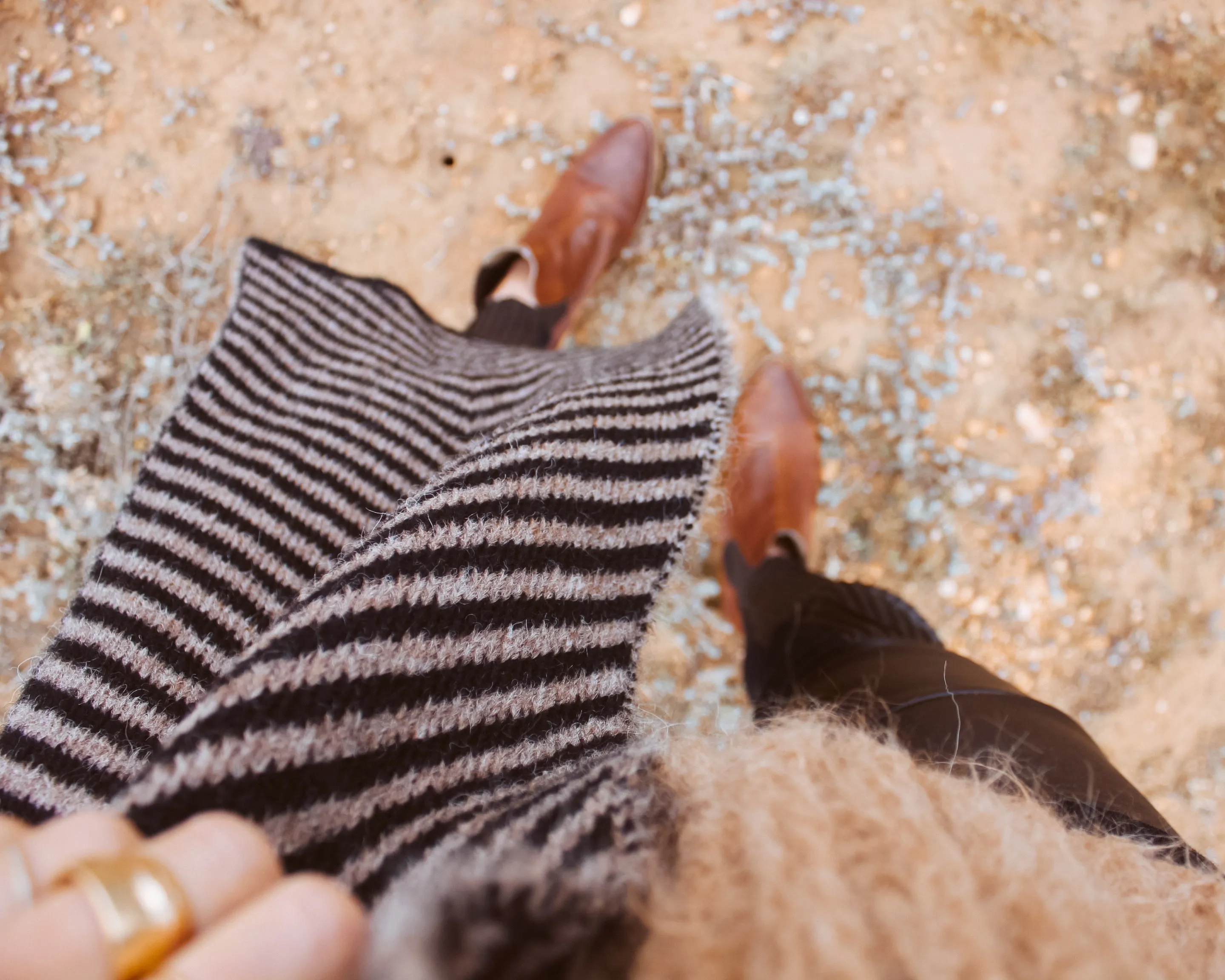 Chevron scarf (Alpaca) mushroom - Black