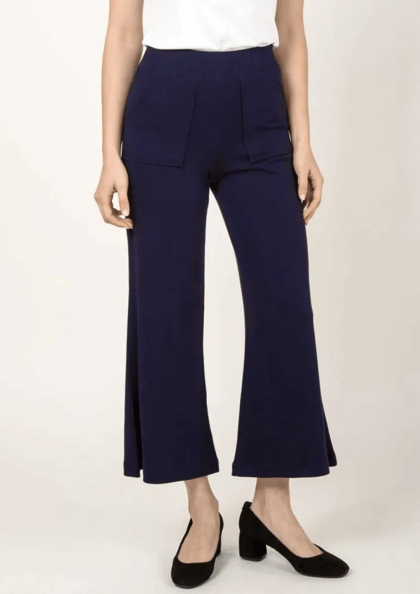 Essential Cropped Wide Leg Pant in Navy