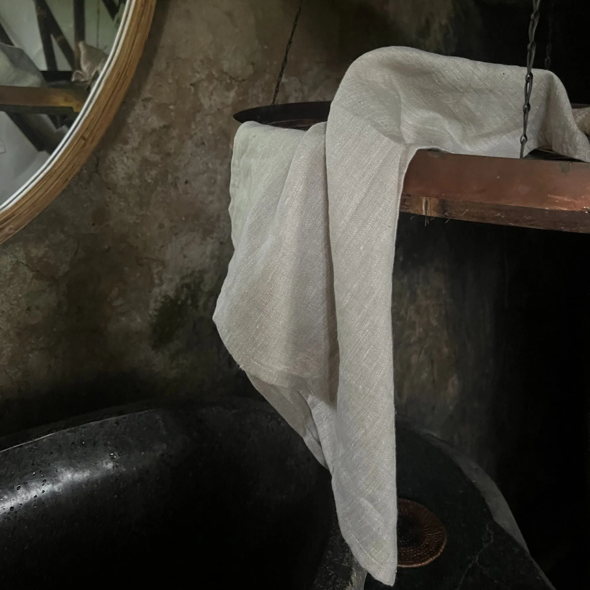 Luxurious Linen Towel - Soft, Absorbent, and Eco-Friendly