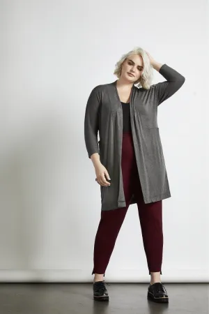 Oki Relaxed Cardi in Charcoal